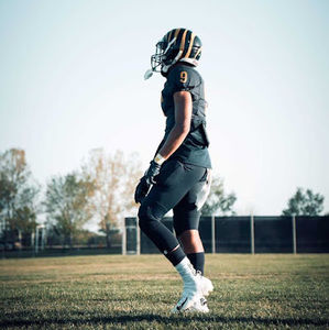 Meet your Posher, Oshae